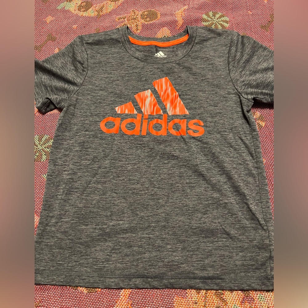 Young boys Adidas tee